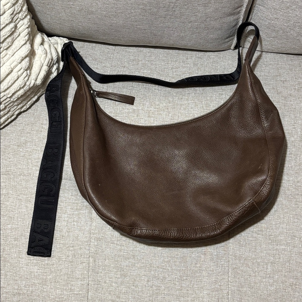 Baggu Brown Leather medium crescent bag